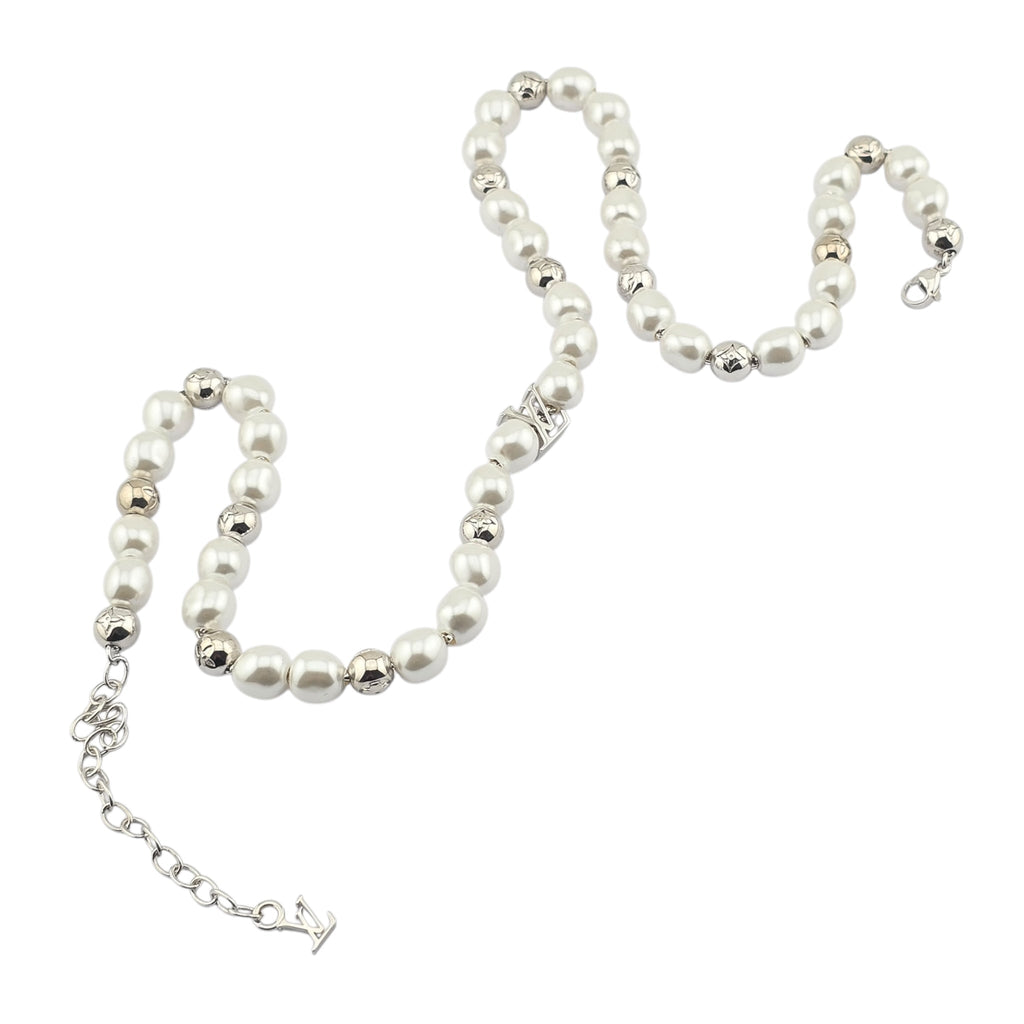 Louis Vuitton LV G LOUIS VUITTON