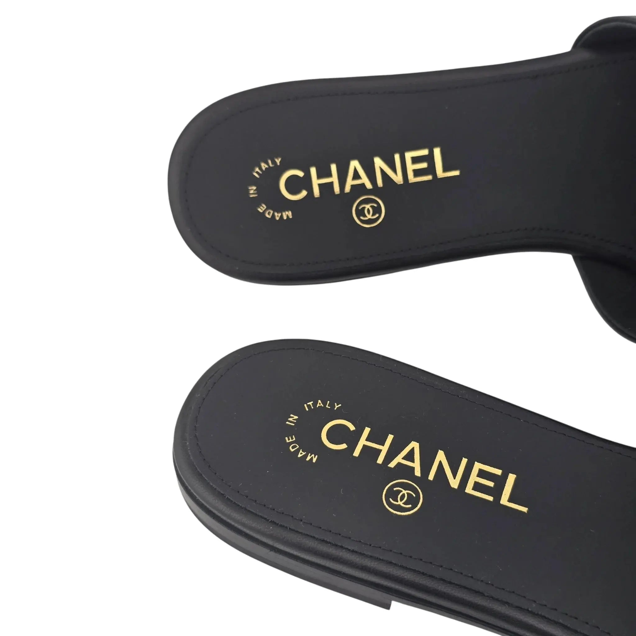 Chanel CC  Lambskin Quilted Turnlock Black Gold Sandals 39 CHANEL