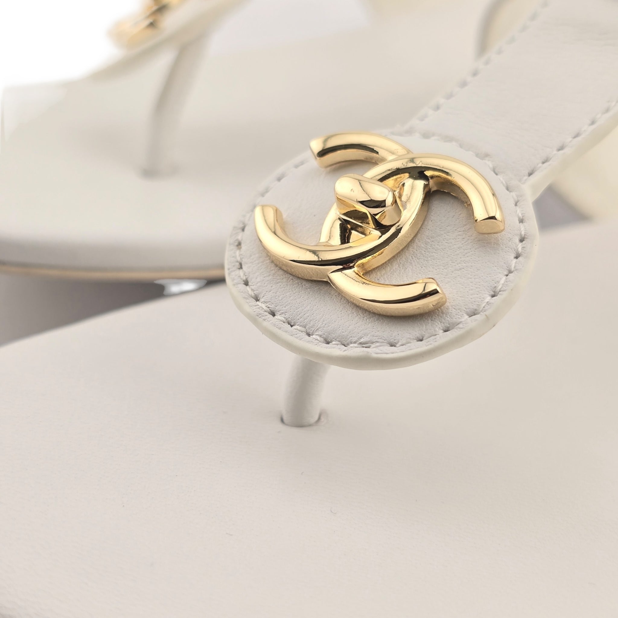 Chanel CC White Turnlock Sandals - 39