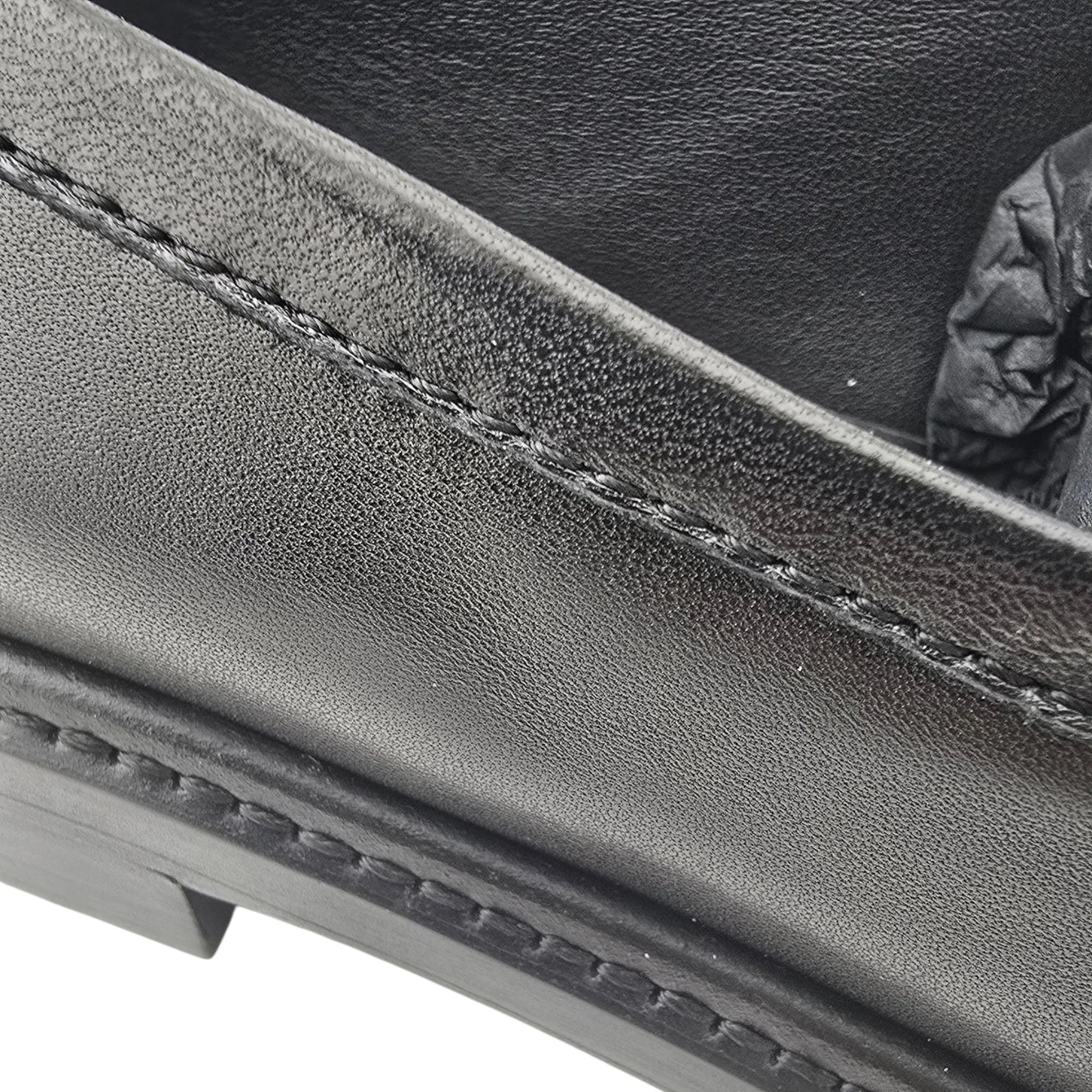 Chanel CC Lambskin Quilted Turnlock Loafers 39 Black CHANEL
