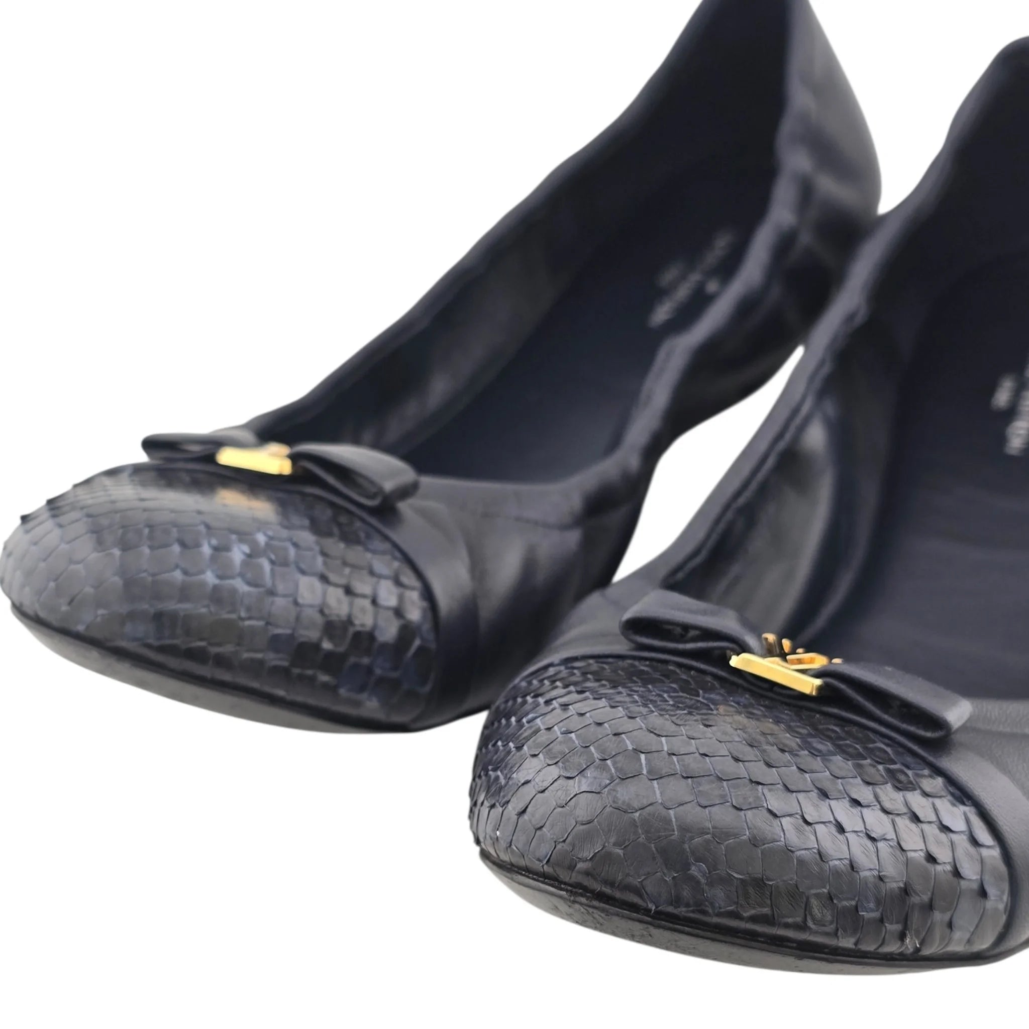 Louis Vuitton LV Flirty Navy Blue Python Ballet Flats 39 LOUIS VUITTON